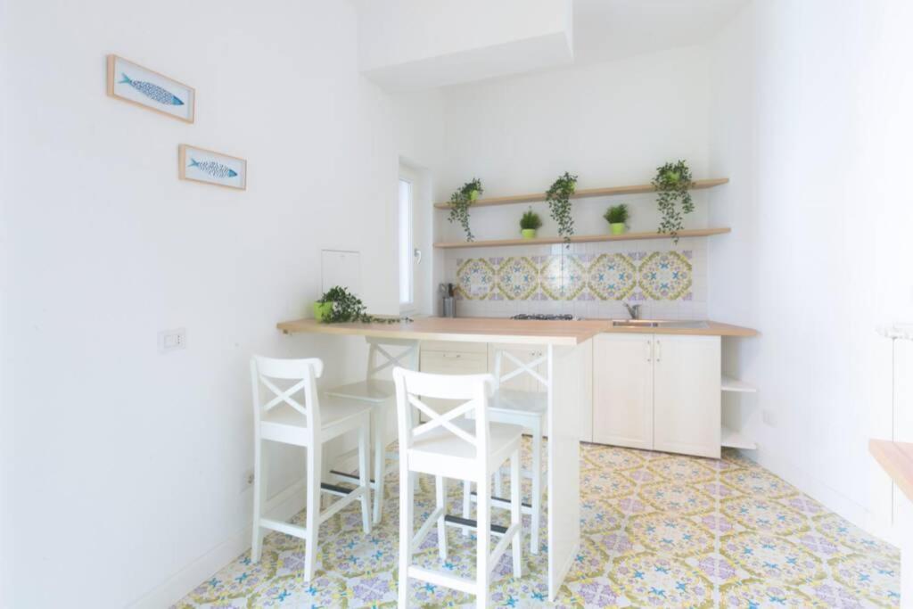 Cozy Sorrento Apartment ภายนอก รูปภาพ